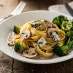 Tagliatelle met paddenstoelensaus